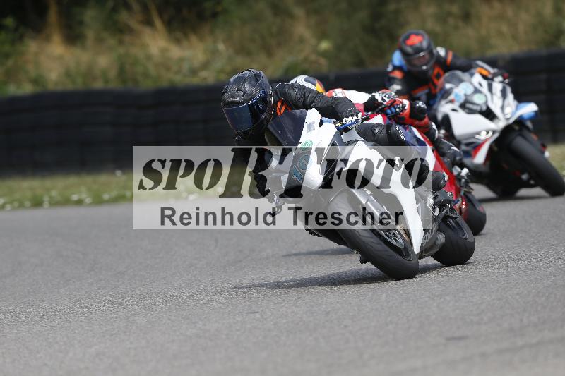 /30 23.06.2025 Get Faster Caremotion ADR/Rider Academy gruen/10